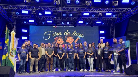Feira do Livro de Araricá encerra programação com participação da comunidade e homenagem ao patrono Uili Bergammin Oz