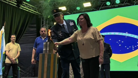 Araricá recebe centelha da 89ª Corrida do Fogo Simbólico da Pátria
