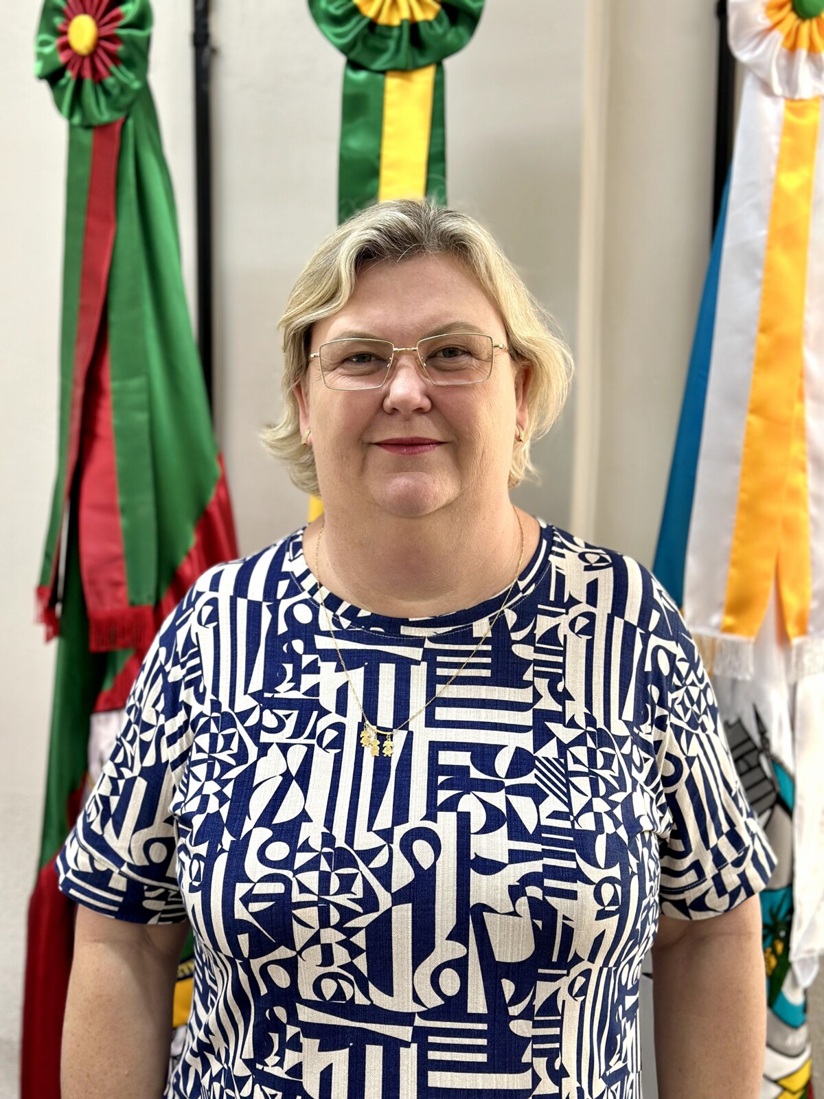 Secretário Karin Marion Pilger Fischborn